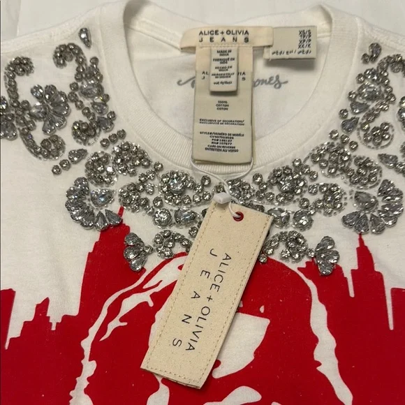Alice + Olivia White Graphic Tank Top The Rolling Stones brand new with tags - Picture 5 of 15